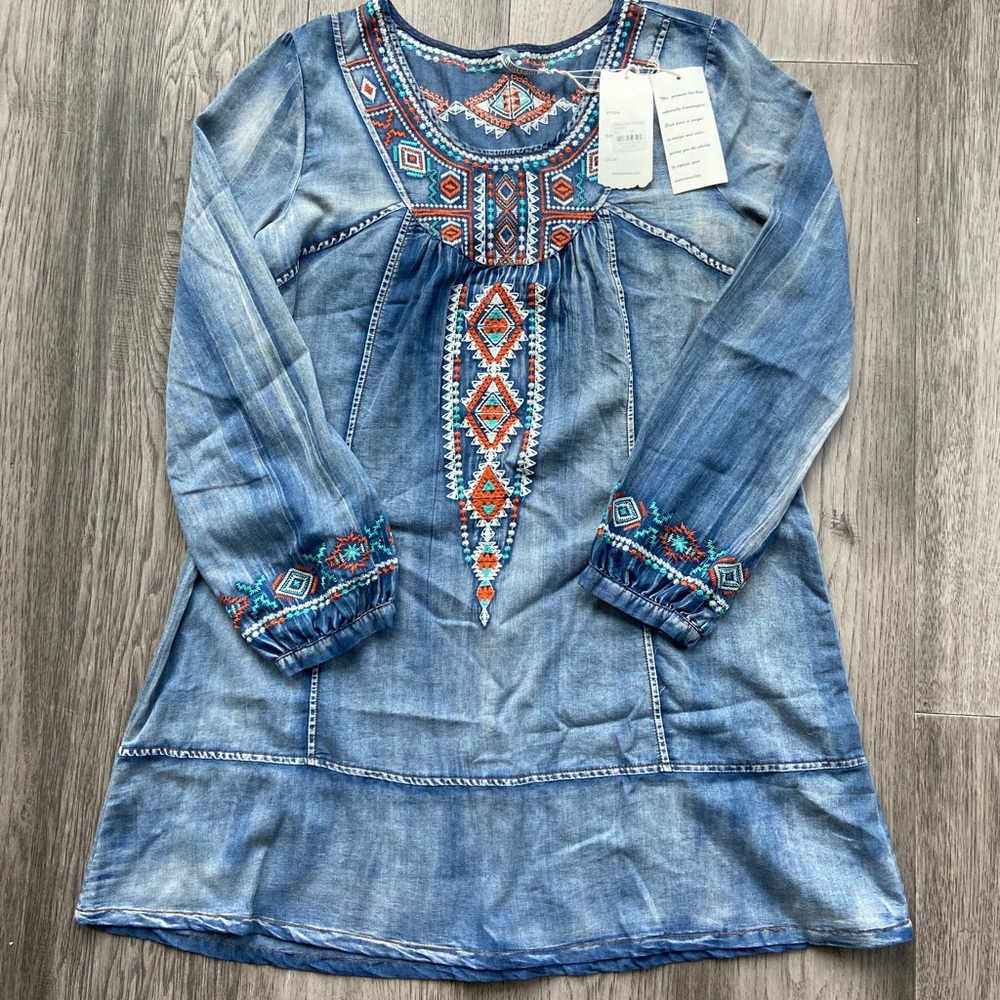 Monoreno Patterned Dress